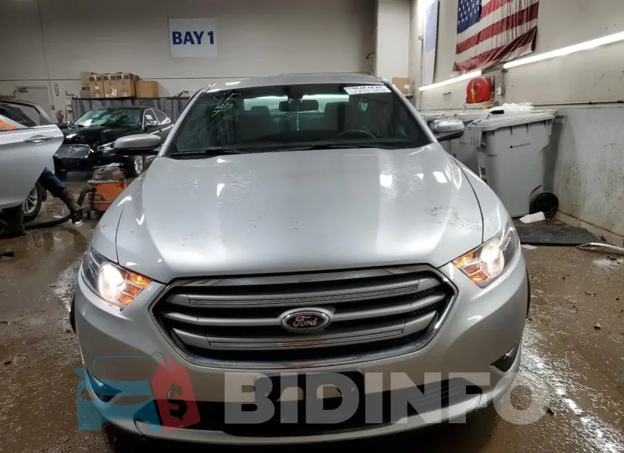 1FAHP2E83FG151154 Photo# 5