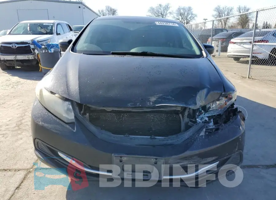 19XFB2F82FE204229 Photo# 5