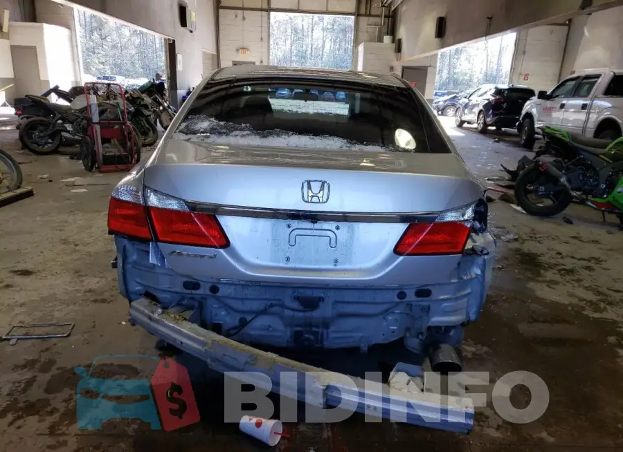 1HGCR2F74FA123789 Photo# 6