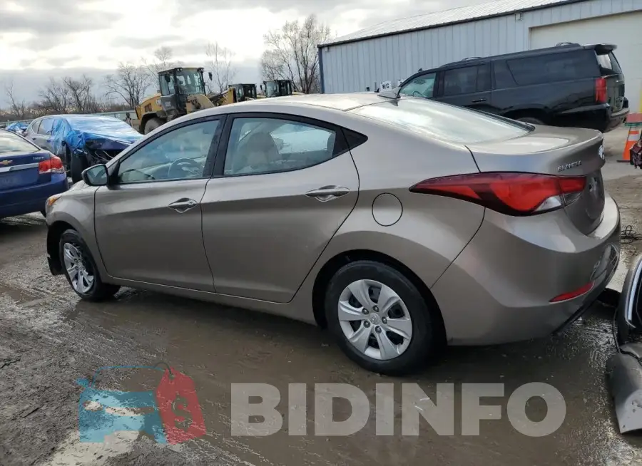 5NPDH4AE8GH768348 Photo# 2