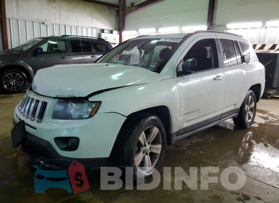 1C4NJCBAXGD568155 Photo# 1