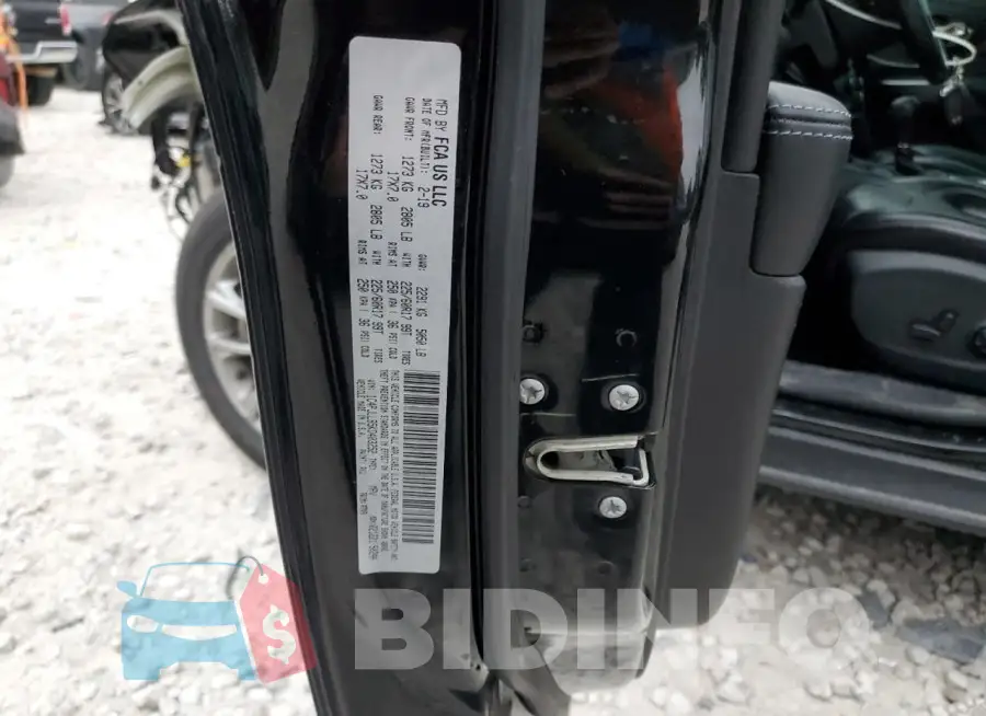 1C4PJLLB5KD403252 Photo# 13