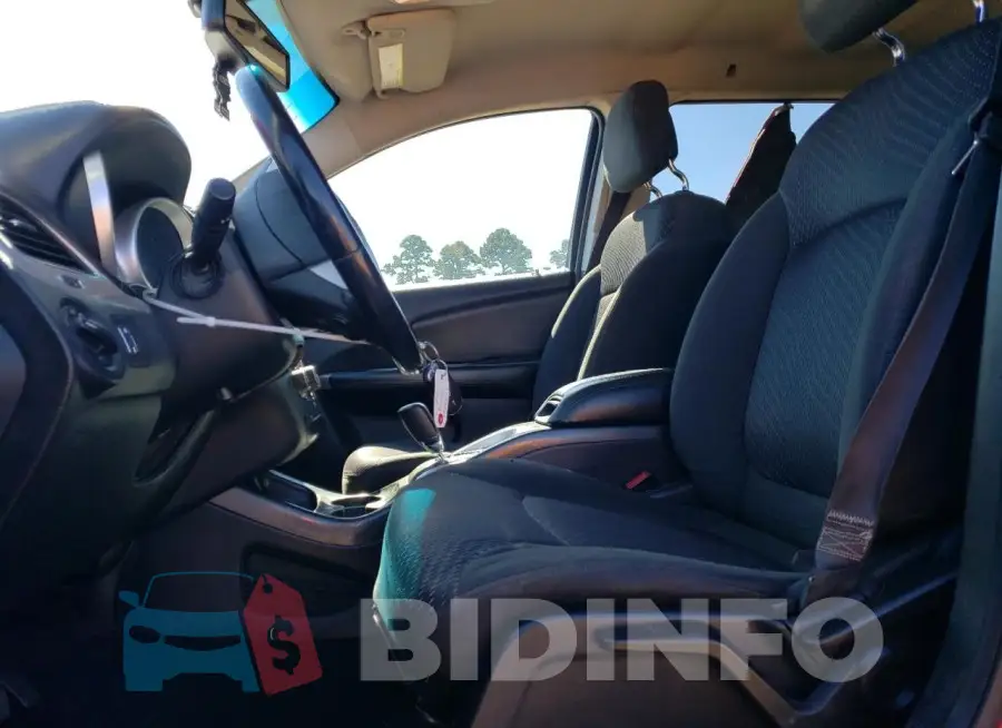 3C4PDCAB5HT707128 Photo# 7