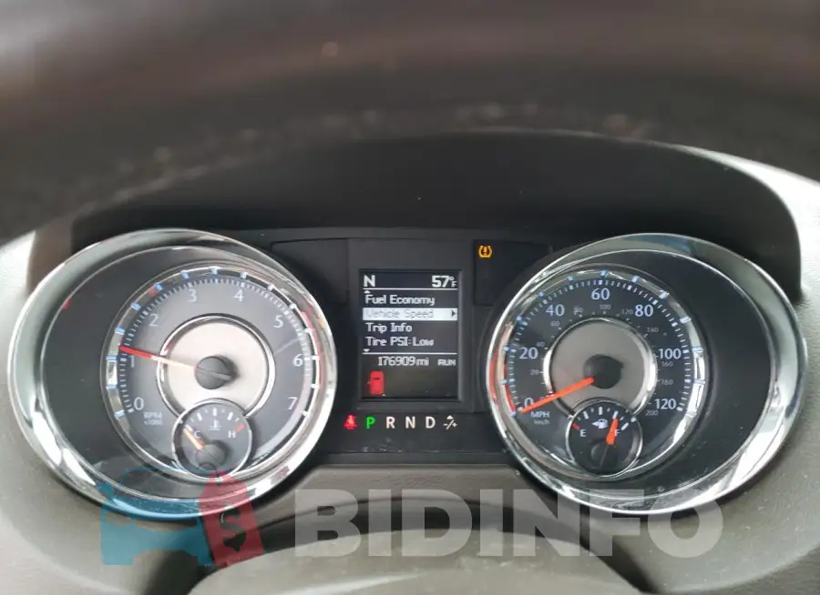 2C4RC1CGXFR590994 Photo# 9