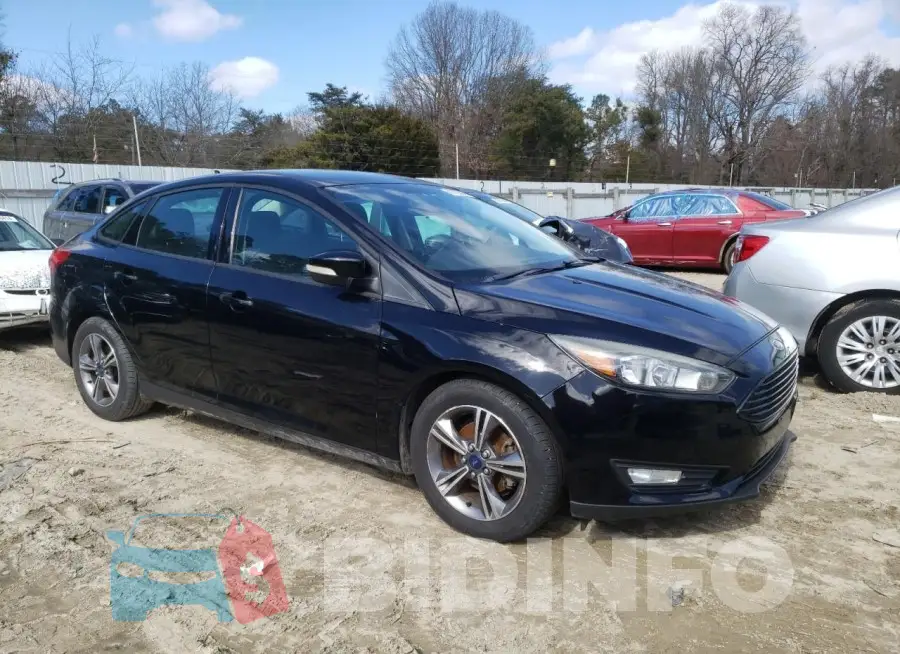 1FADP3FE2GL207649 Photo# 4