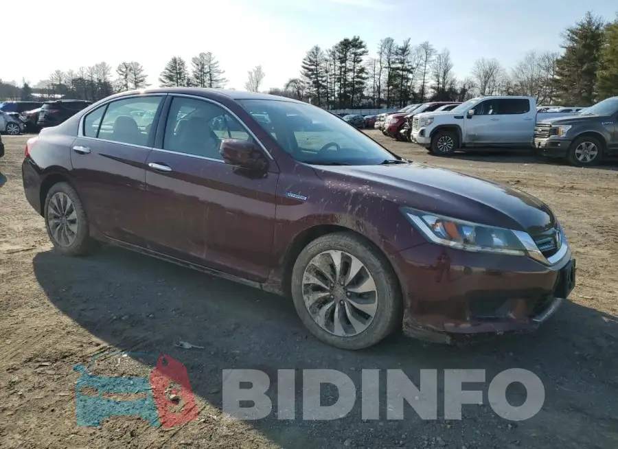 1HGCR6F50FA008743 Photo# 4