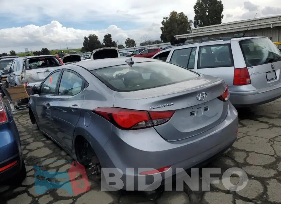 5NPDH4AE2GH667144 Photo# 2
