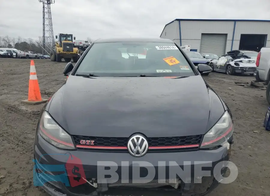 3VW547AU6HM065252 Photo# 5