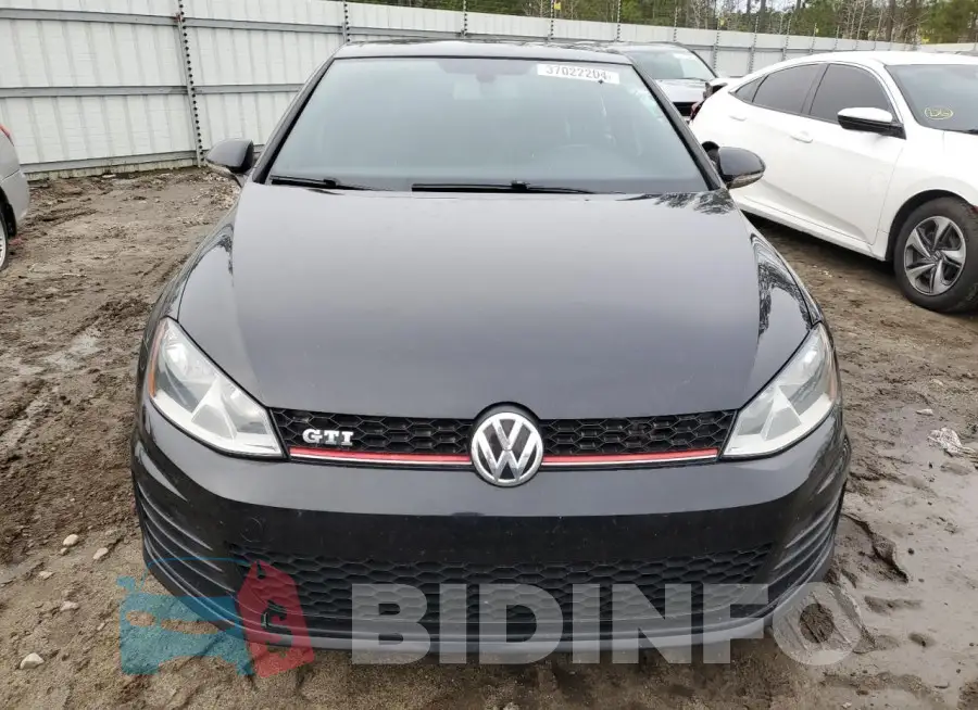 3VW5T7AU2GM015515 Photo# 5