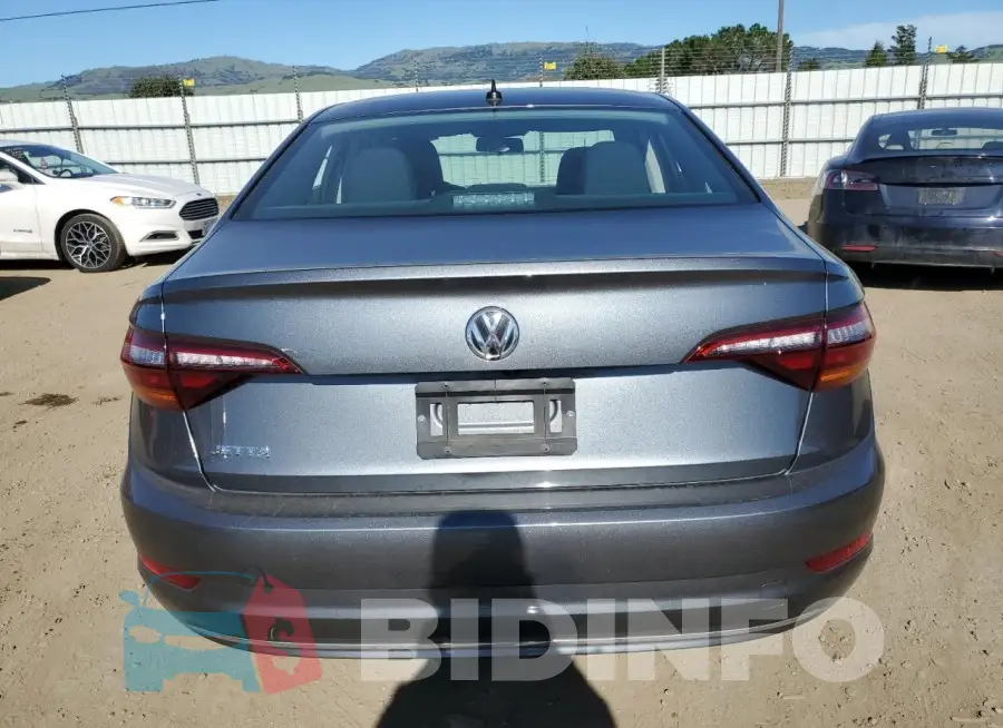 3VWC57BU8KM134372 Photo# 6