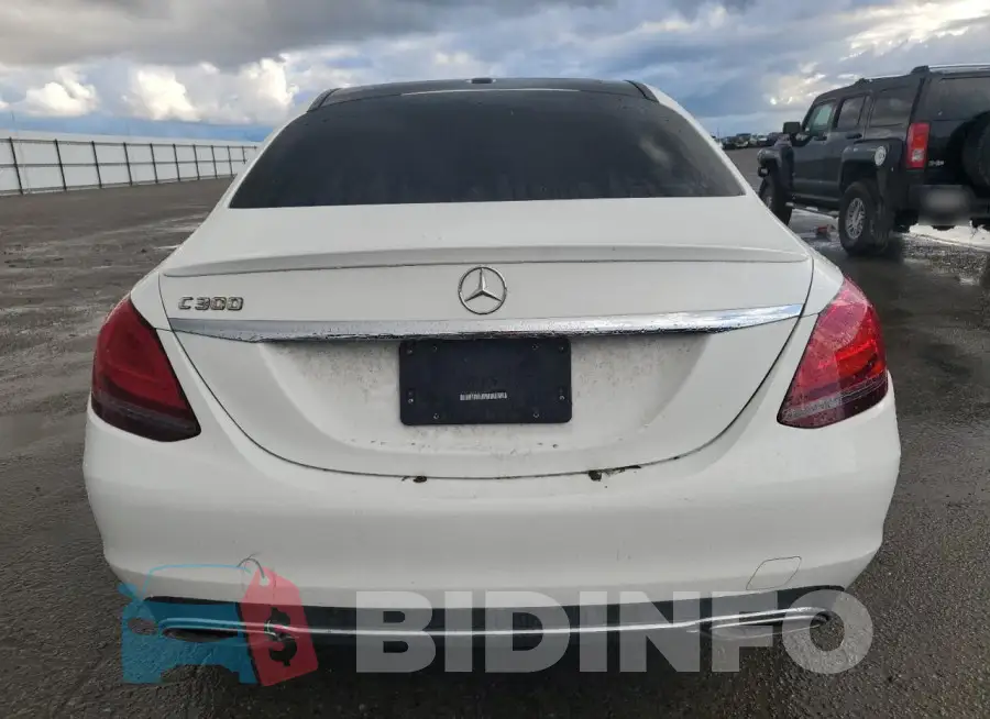 55SWF8DB9KU299512 Photo# 6