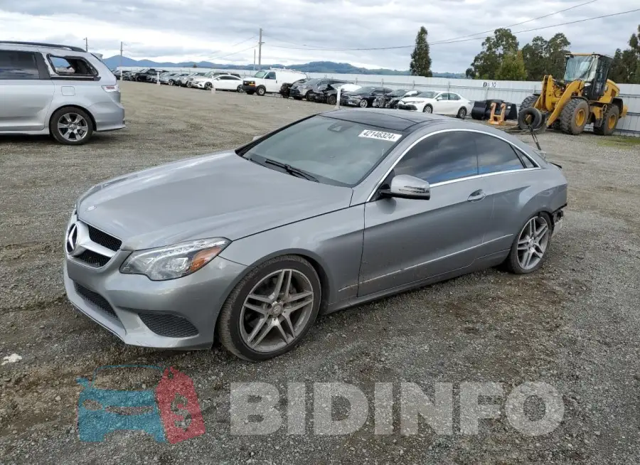 WDDKJ6FB4FF306647 Photo# 1