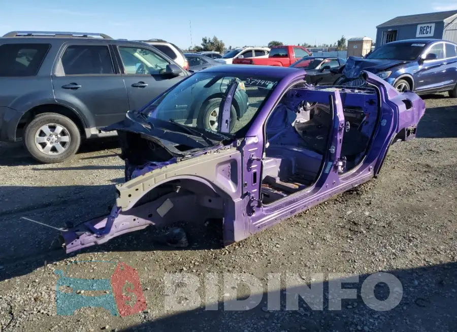 2C3CDXGJ3KH634818 Photo# 1