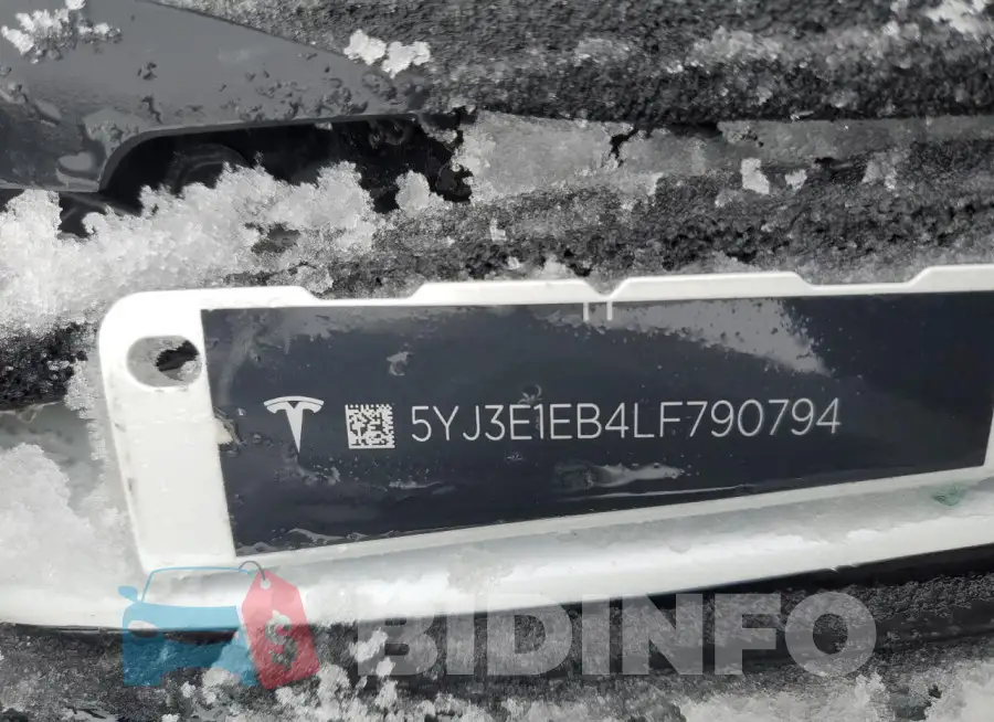 5YJ3E1EB4LF790794 Photo# 12