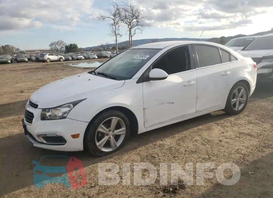 1G1PE5SB9F7189932 Photo# 1