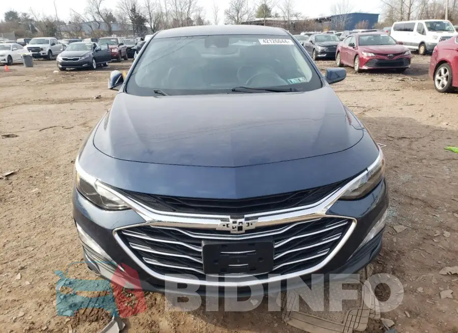1G1ZD5ST0KF132801 Photo# 5
