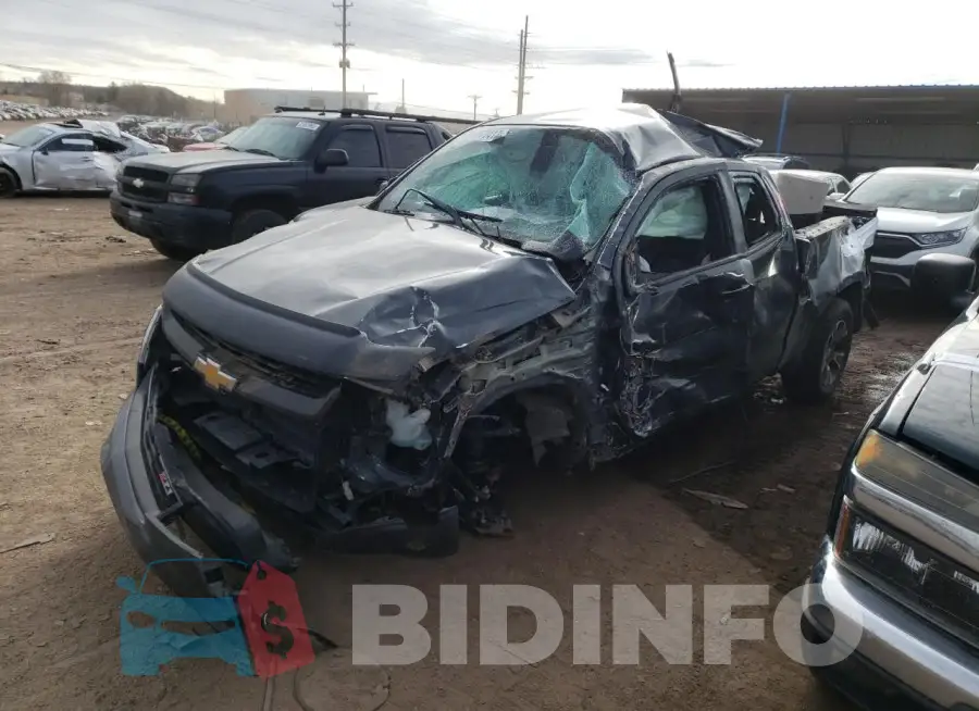 1GCHSDEN1J1248407 Photo# 1