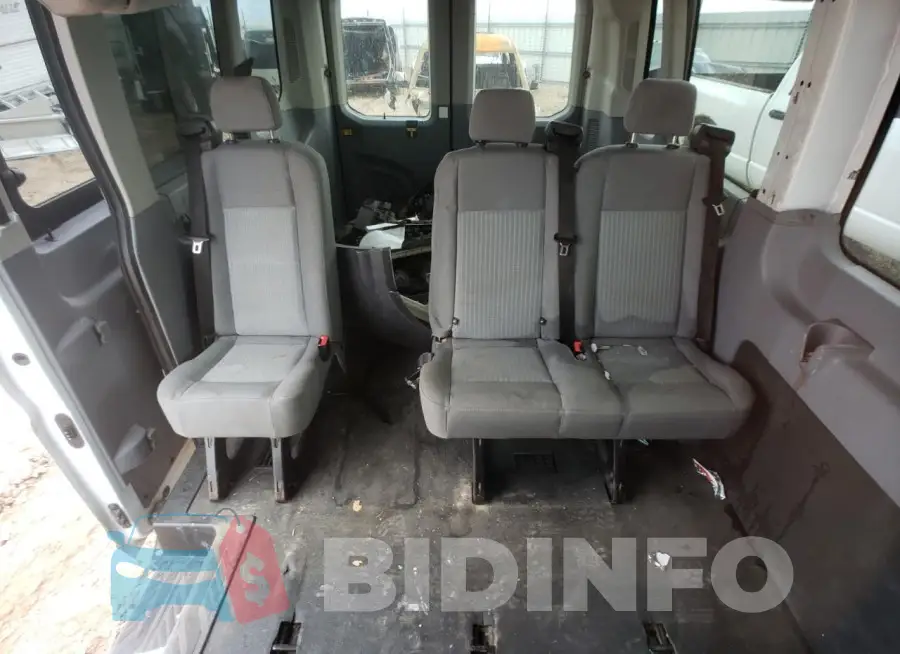 1FBAX2CV7HKB35757 Photo# 10
