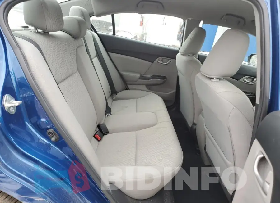19XFB2F50FE220810 Photo# 10