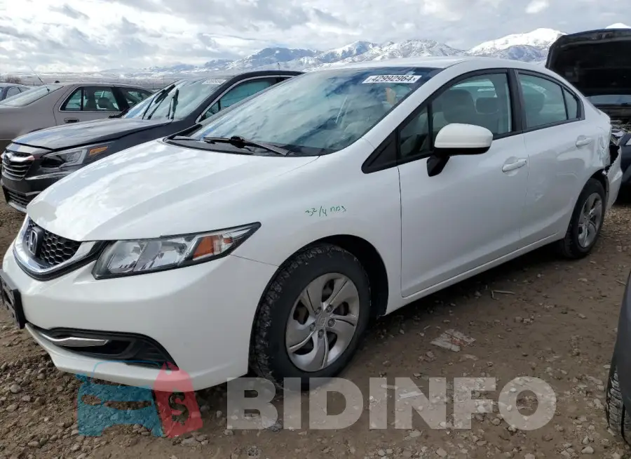 19XFB2F58FE700805 Photo# 1
