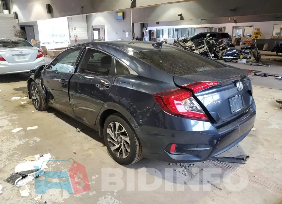 19XFC2F74JE203872 Photo# 2