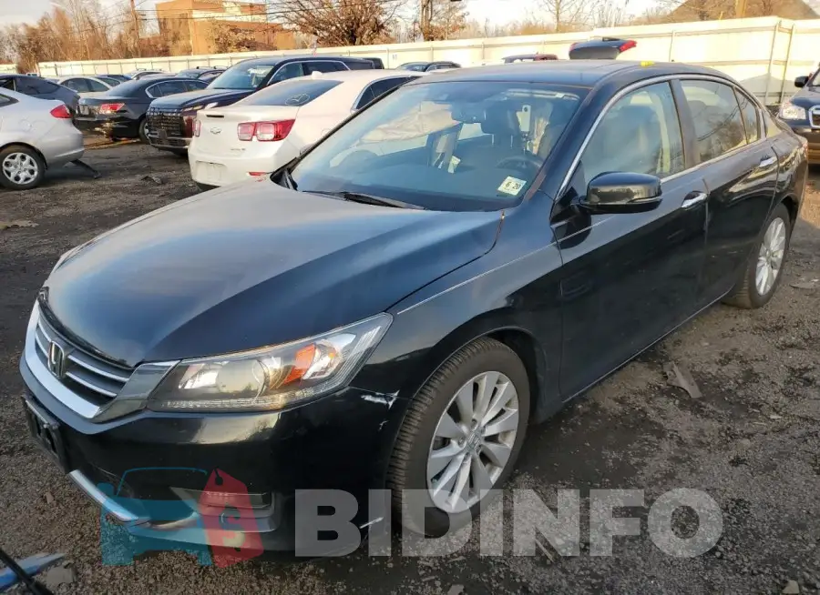 1HGCR2F88FA177962 Photo# 1