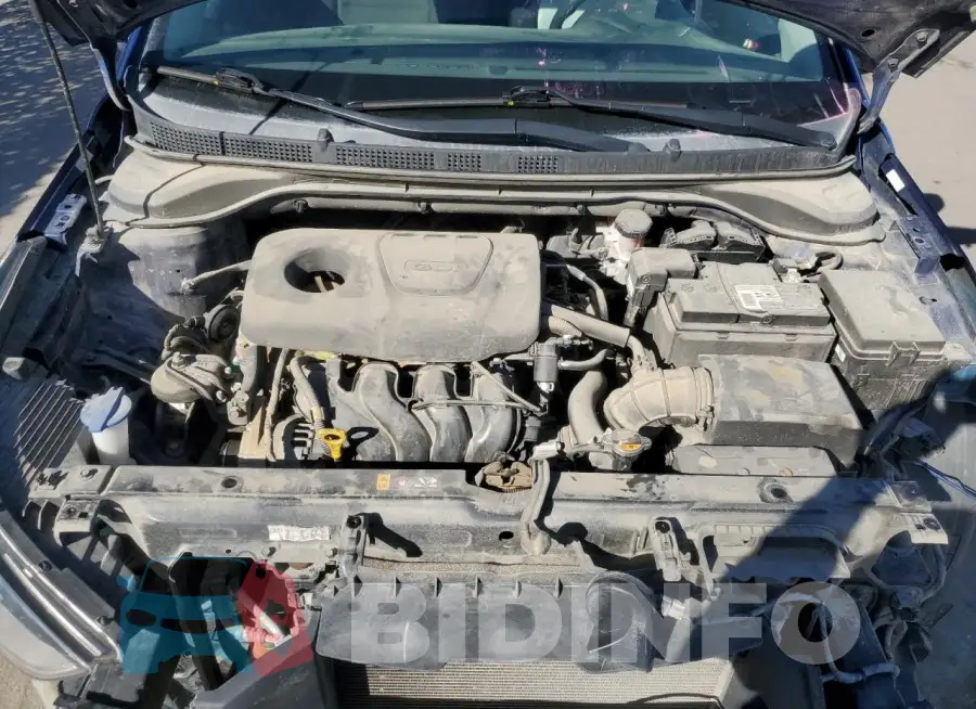 3KPC24A37KE064179 Photo# 11
