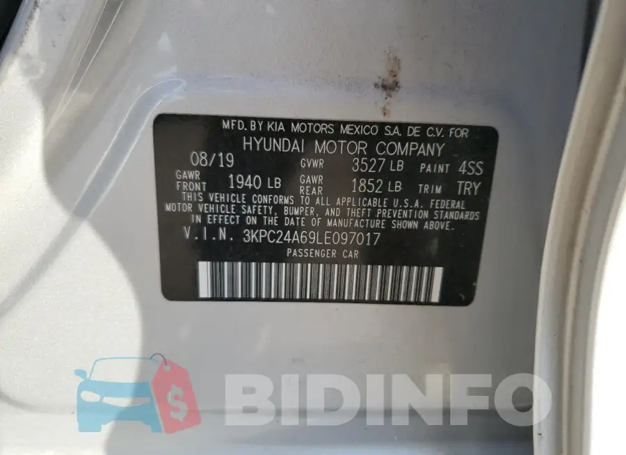 3KPC24A69LE097017 Photo# 13