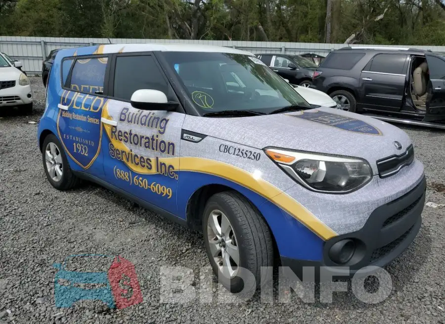 KNDJN2A24J7514718 Photo# 4