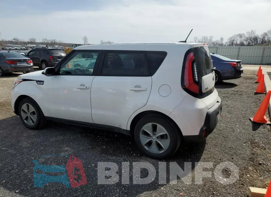 KNDJN2A29F7225356 Photo# 2