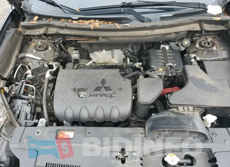 JA4AD2A33KZ015873 Photo# 12