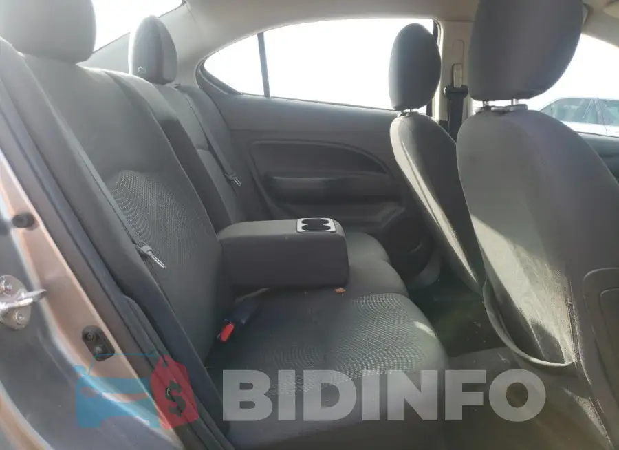 ML32F3FJ3HHF18261 Photo# 10