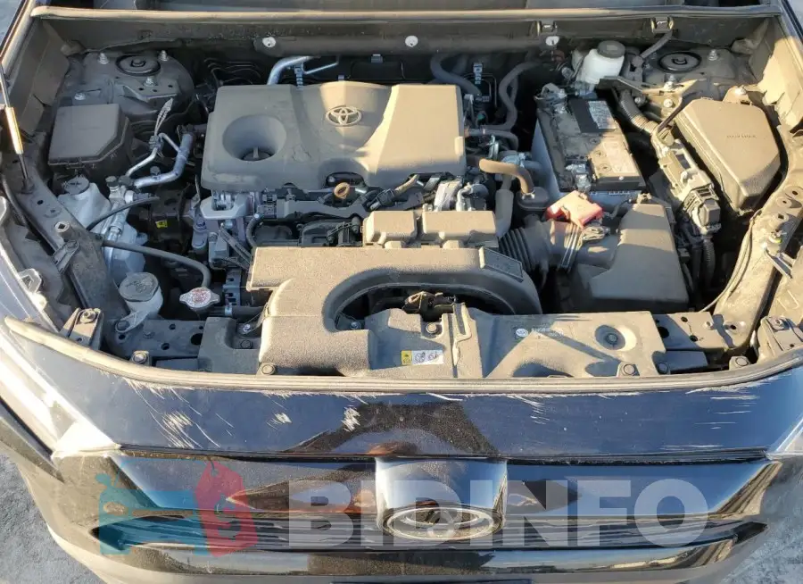 2T3C1RFV6MC158752 Photo# 12