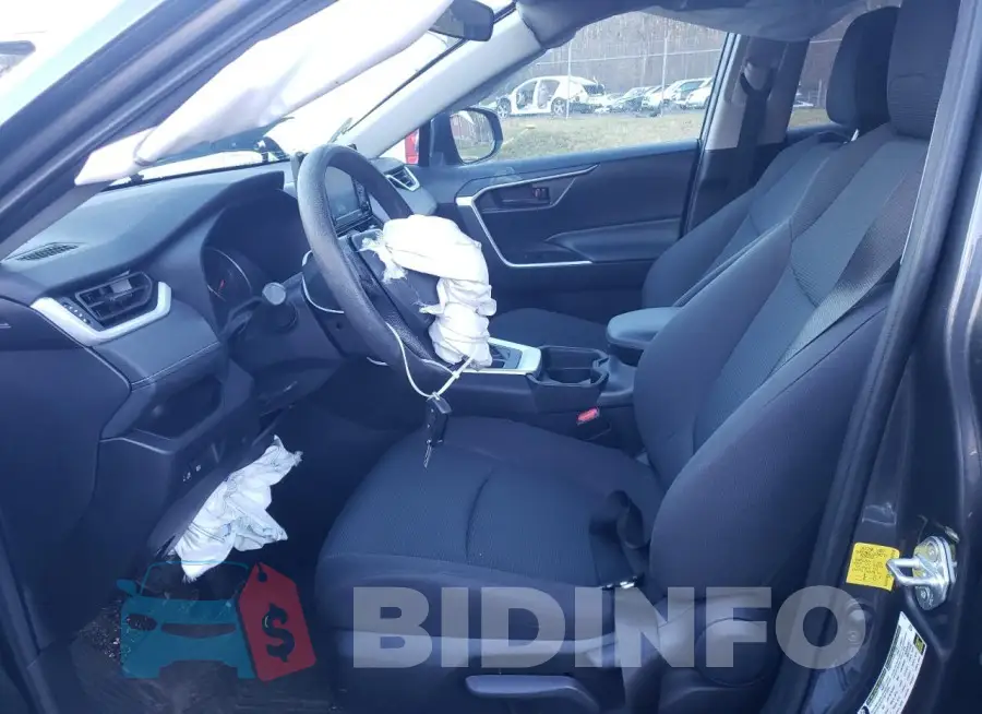 2T3F1RFV1MC223102 Photo# 7