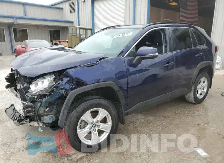2T3P1RFV7KW068085 Photo# 1