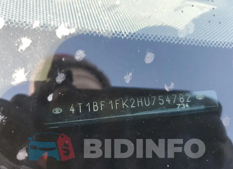 4T1BF1FK2HU754782 Photo# 12