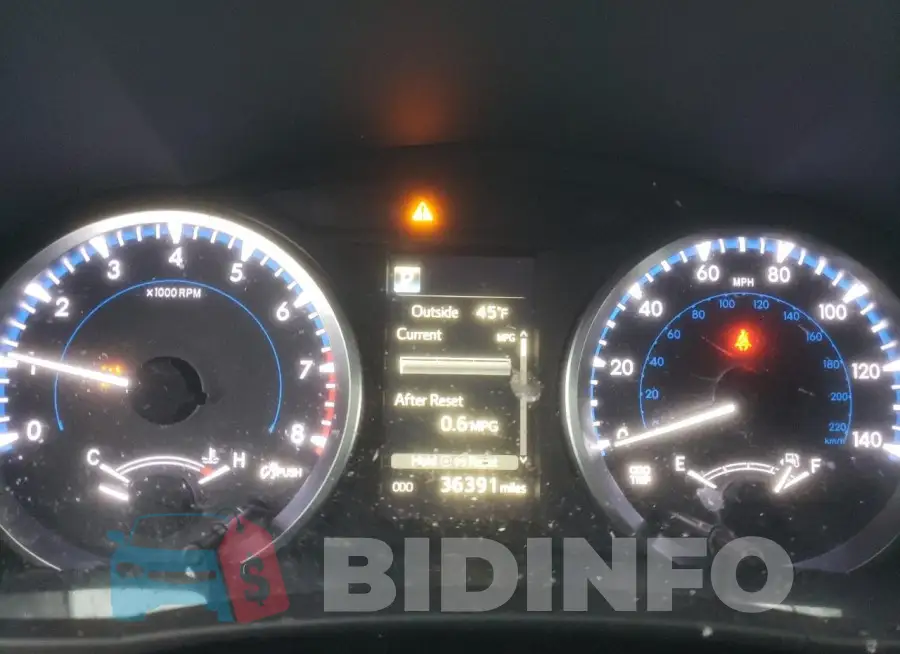 5TDBZRFHXJS902900 Photo# 9