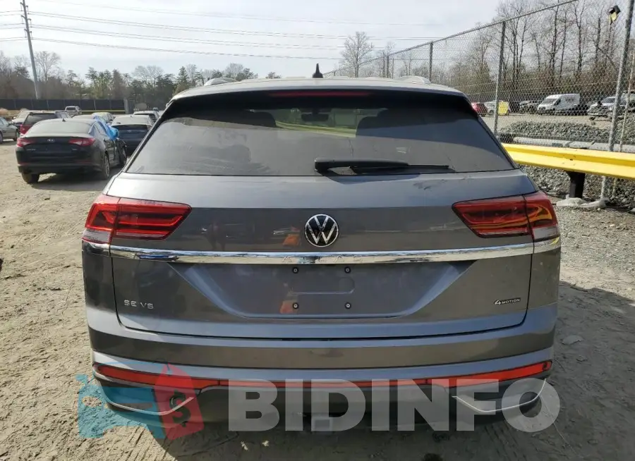 1V2HE2CA3PC225279 Photo# 6
