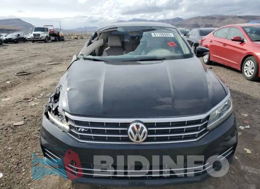 1VWDT7A34HC027042 Photo# 5