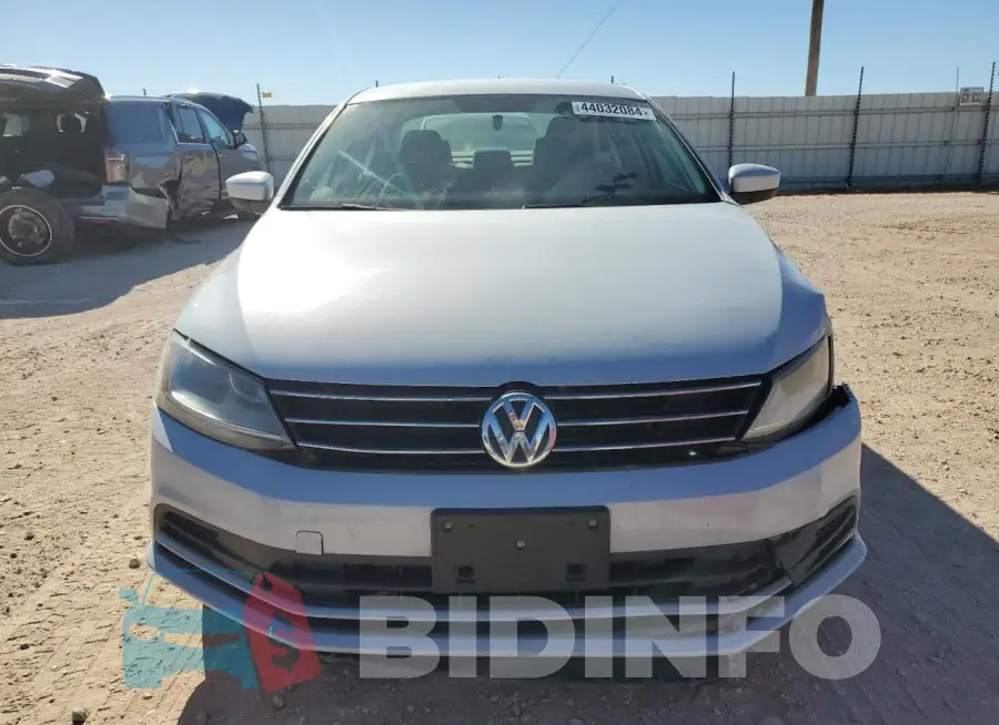 3VW2B7AJ5HM380624 Photo# 5