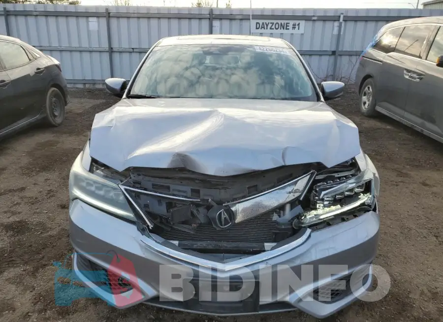 19UDE2F78GA802448 Photo# 5
