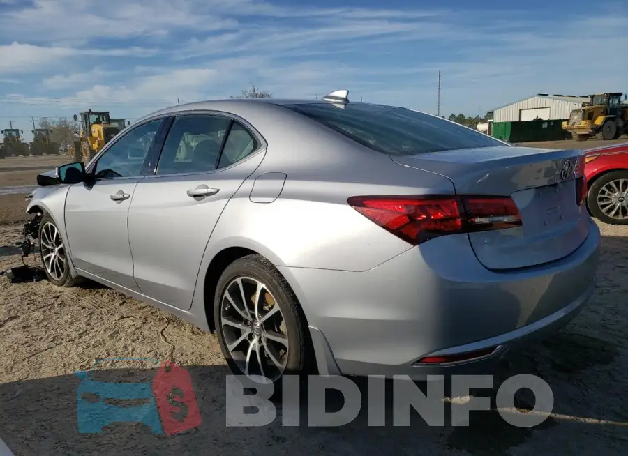 19UUB2F54FA016796 Photo# 2