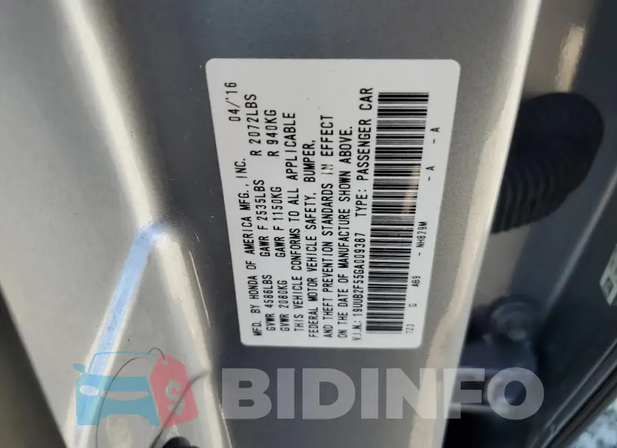 19UUB2F55GA009387 Photo# 13