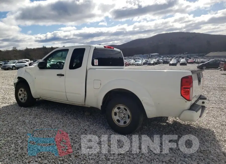1N6BD0CT4HN710775 Photo# 2