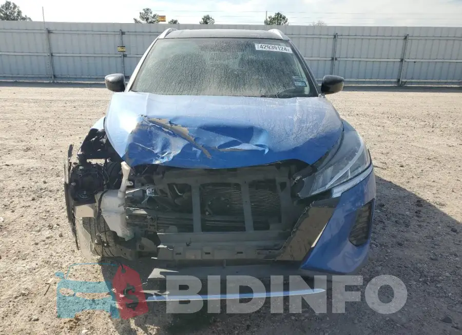 3N1CP5CV8NL481089 Photo# 5
