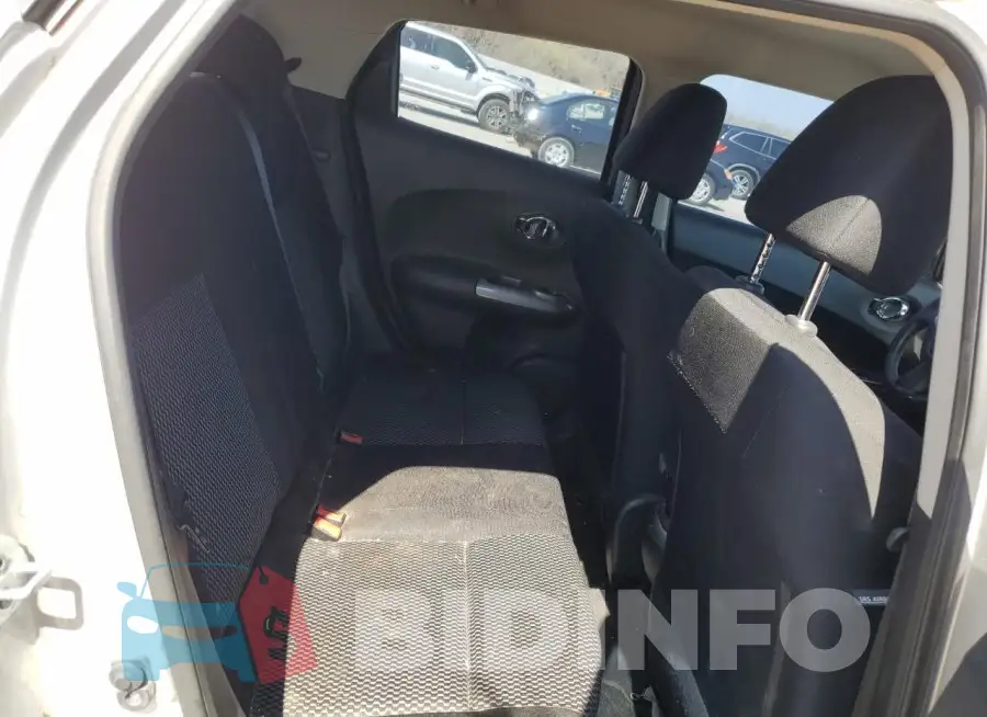 JN8AF5MV0FT562949 Photo# 10