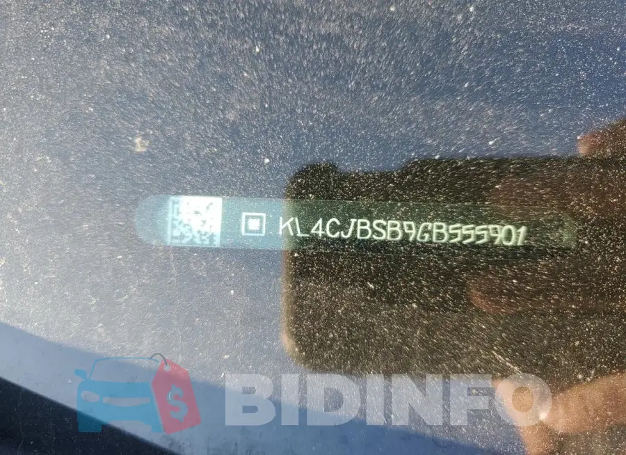 KL4CJBSB9GB555901 Photo# 12