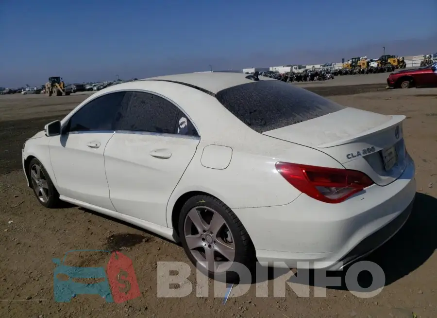 WDDSJ4EB8HN455187 Photo# 2