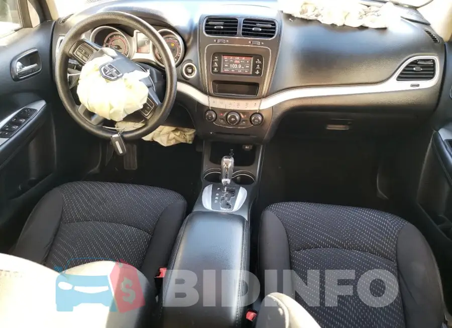 3C4PDCAB7HT601120 Photo# 8