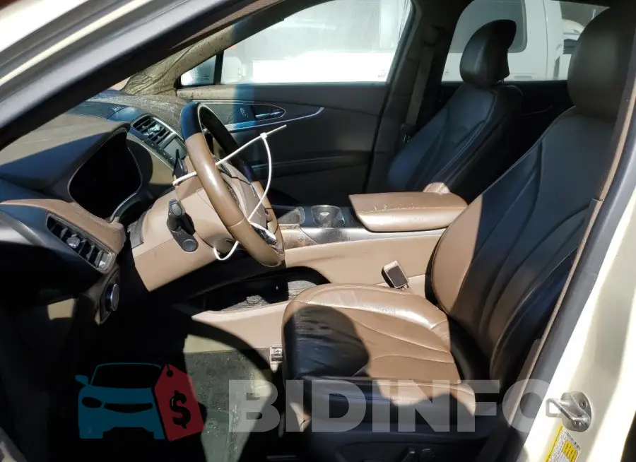 2LMTJ6LR6GBL39975 Photo# 7